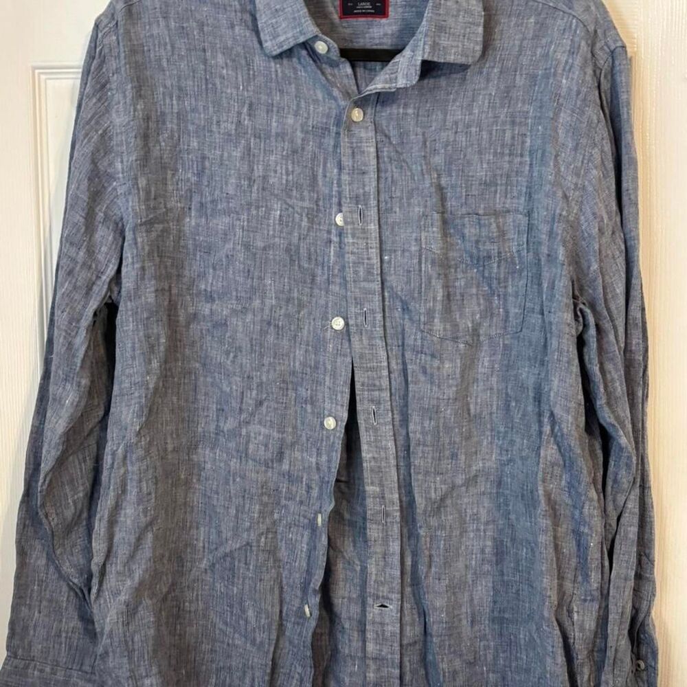 Untuckit Men's Blue Linen size large shirt
